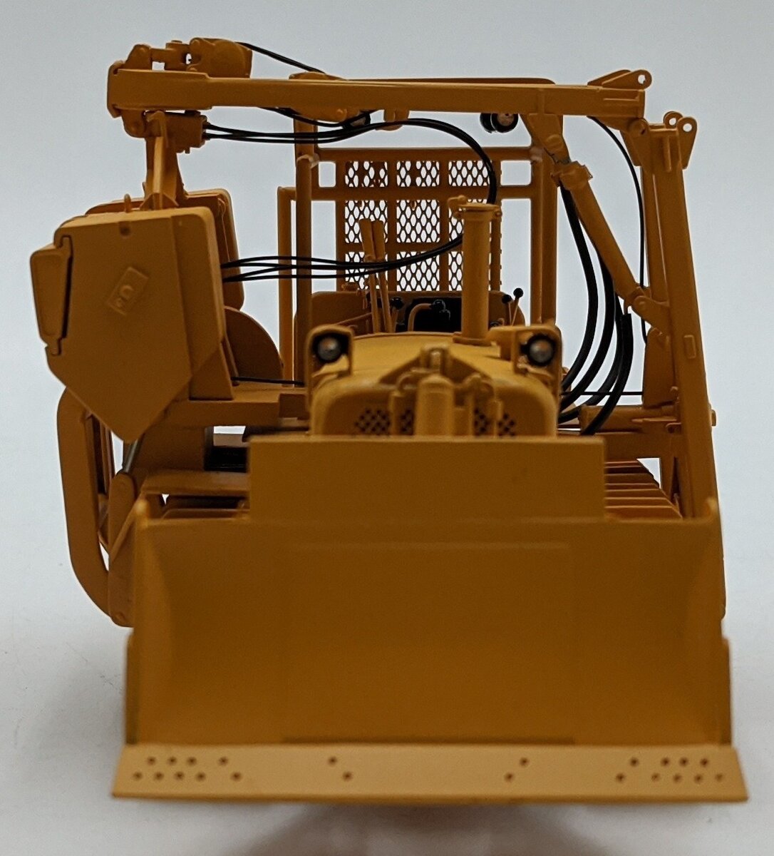 Overland OMI-0804 O Scale Bulldozer W/Side Boom Yellow NIB