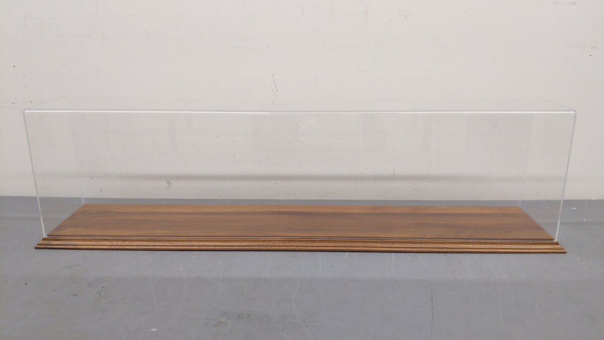 Wooden Display Case - 35-5/8" Long x 5-7/8" Wide x 10" Tall EX