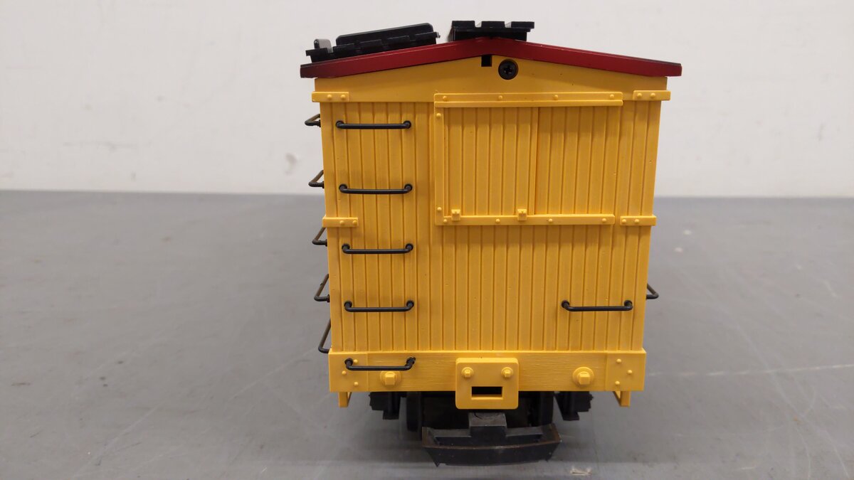 LGB 47670 G Scale Signed Winchester Rifles Boxcar EX/Box