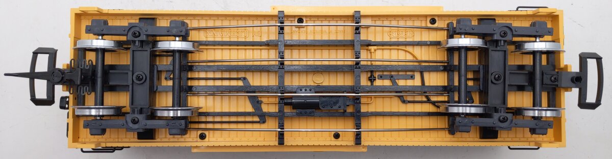 LGB 47670 G Scale Winchester Rifles Boxcar (Metal Wheels) LN/Box
