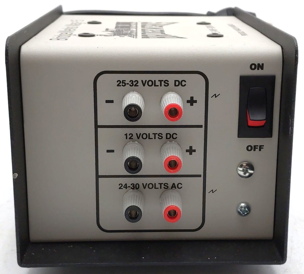 Bridgewerks MAG-15 15 Amp Deluxe 1-Track Power Supply EX