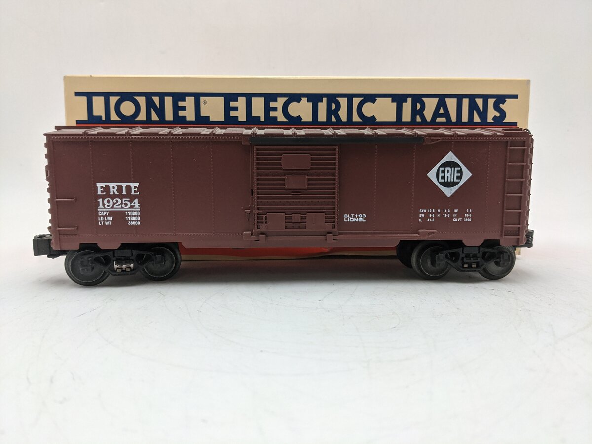 Lionel 6-19254 O Gauge Erie Single Door Boxcar #19254 EX/Box
