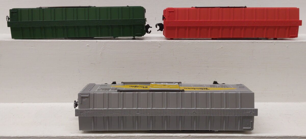 Lionel 6-19257 O Gauge Western Pacific 6464 Series II Boxcars (Set of 3) LN/Box