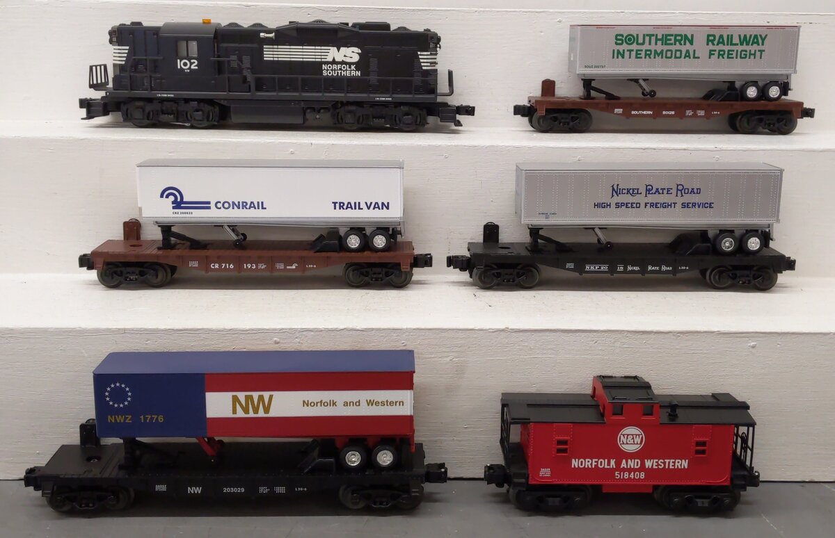 Lionel 6-21789 O Scale Norfolk Southern Service GP-9 O Gauge Diesel Train Set NIB