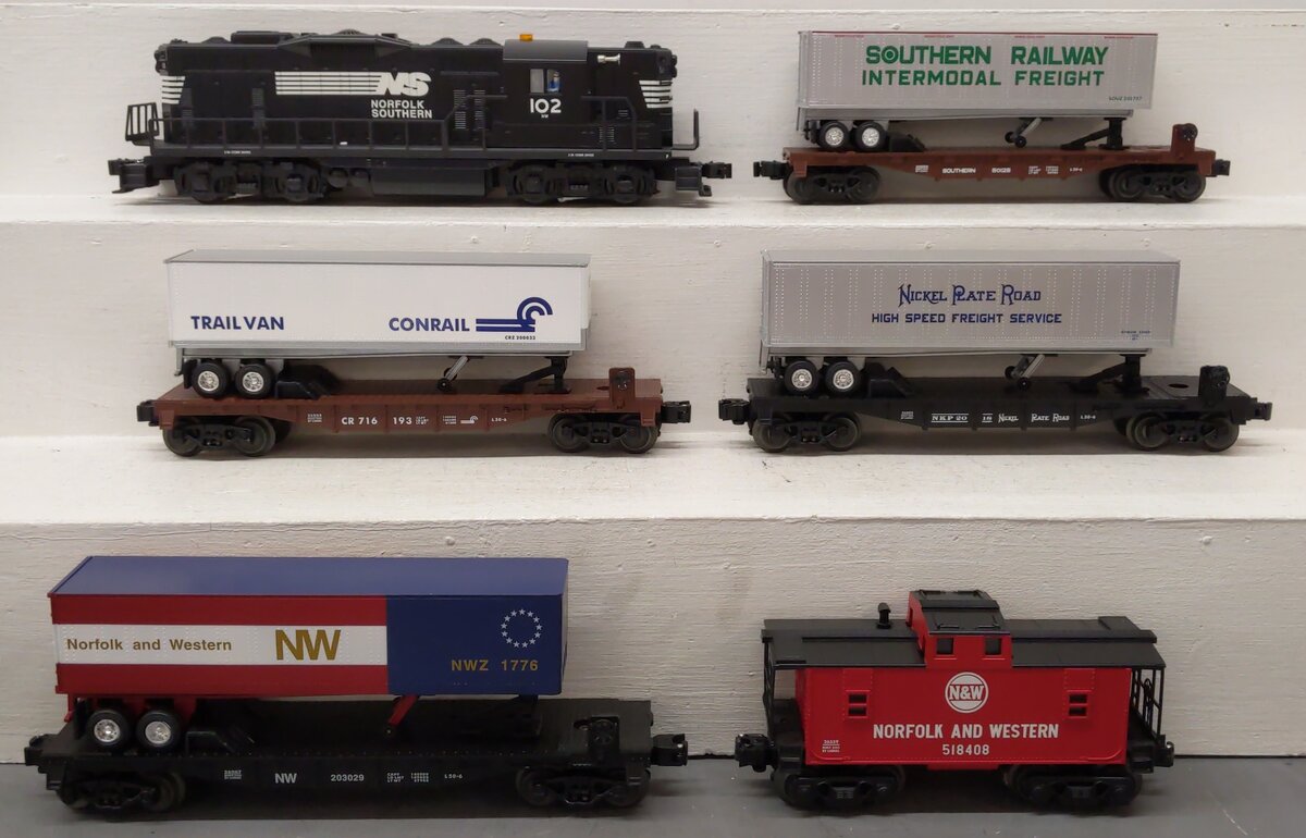 Lionel 6-21789 O Scale Norfolk Southern Service GP-9 O Gauge Diesel Train Set NIB