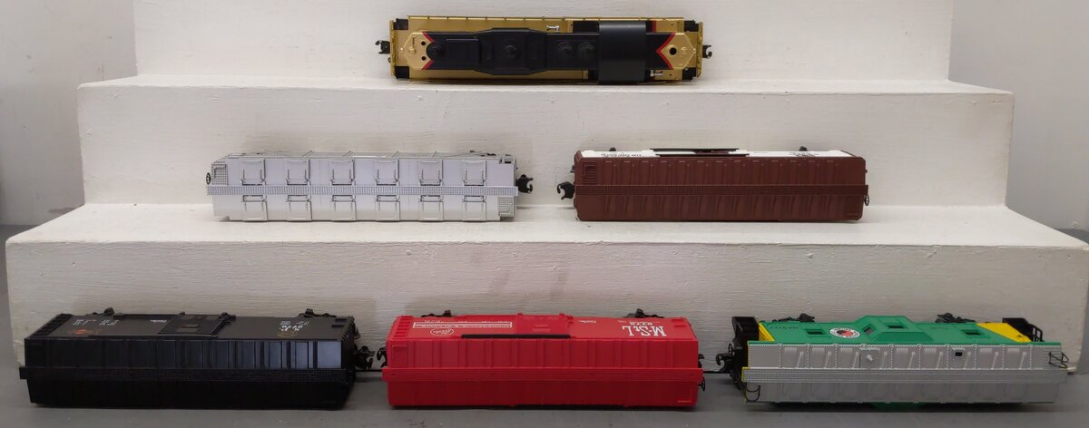 Lionel 6-1672 O Scale Northern Pacific SSS Diesel Freight Set EX/Box