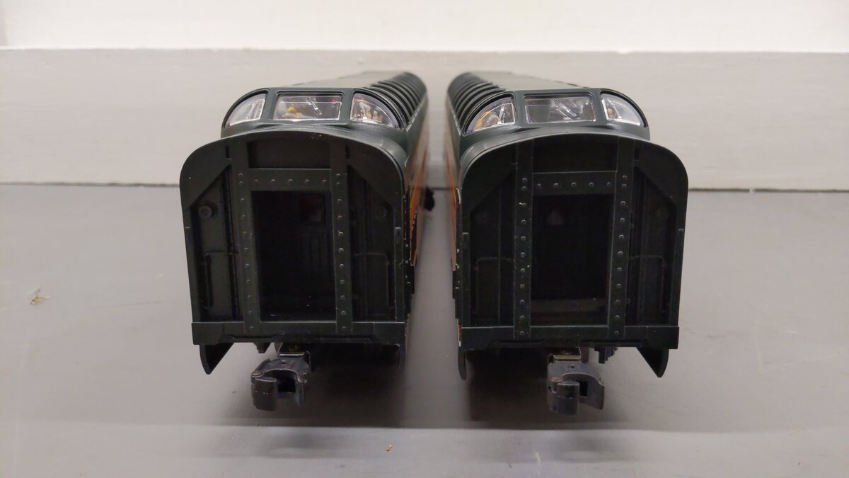 Lionel 6-19183 O Great Northern Empire Builder Full Vista Dome (Set of 2) EX/Box