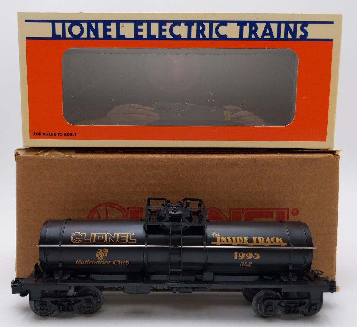 Lionel 6-19935 O Gauge Railroader Club Single-Dome Tank Car LN/Box