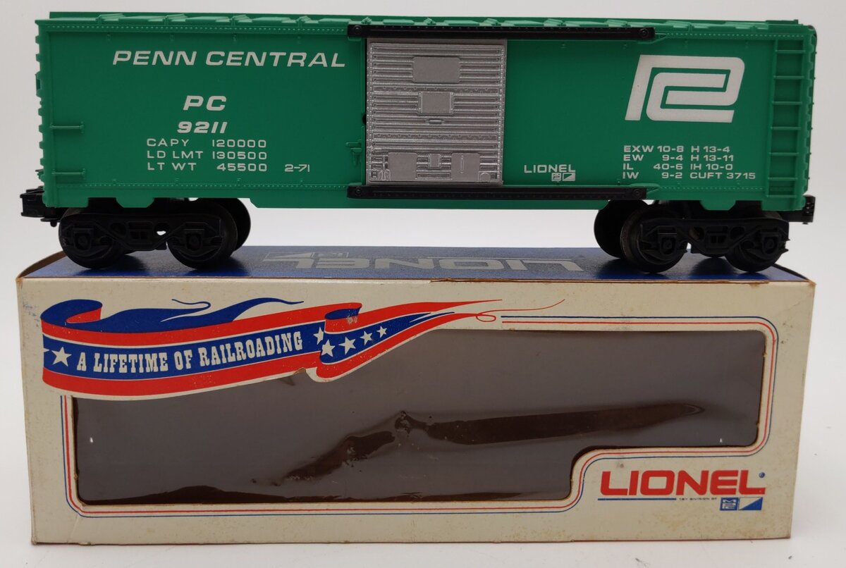 Lionel 6-9211 O Gauge Penn Central Boxcar EX/Box
