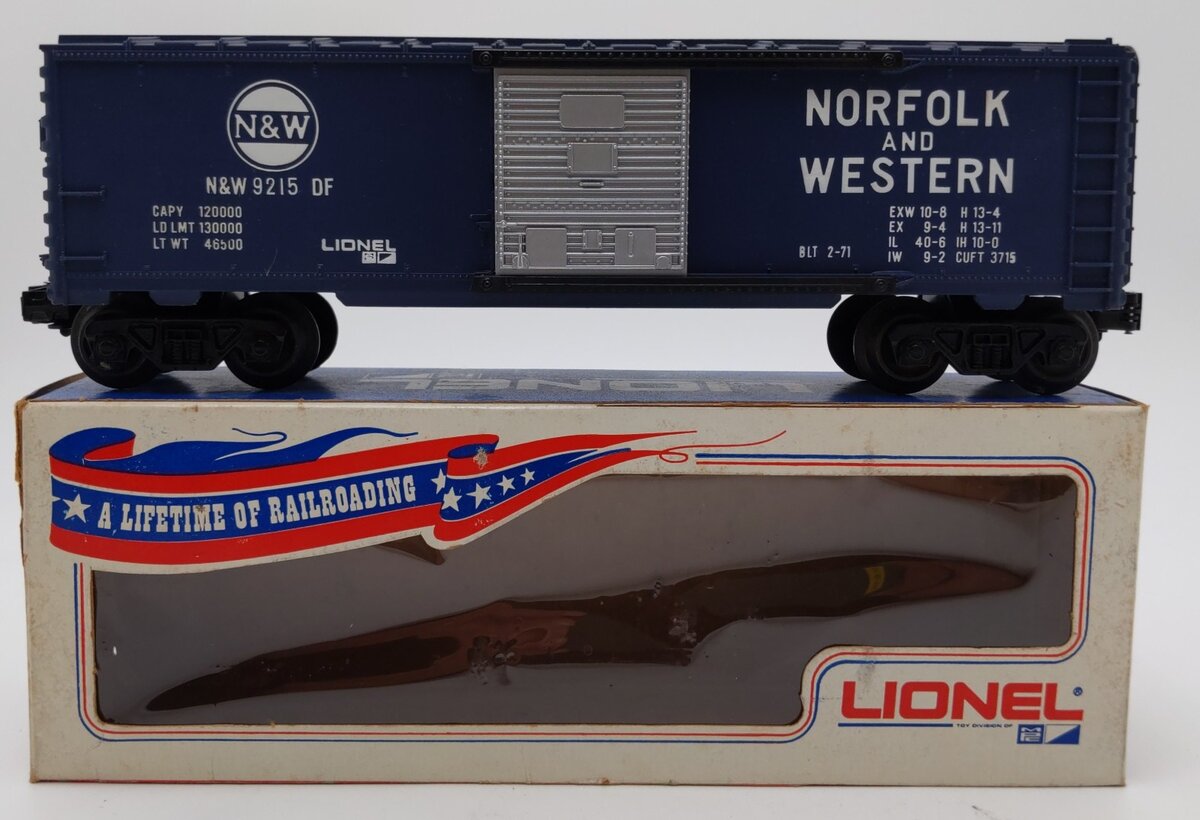 Lionel 6-9215 O Gauge Norfolk & Western Boxcar EX/Box