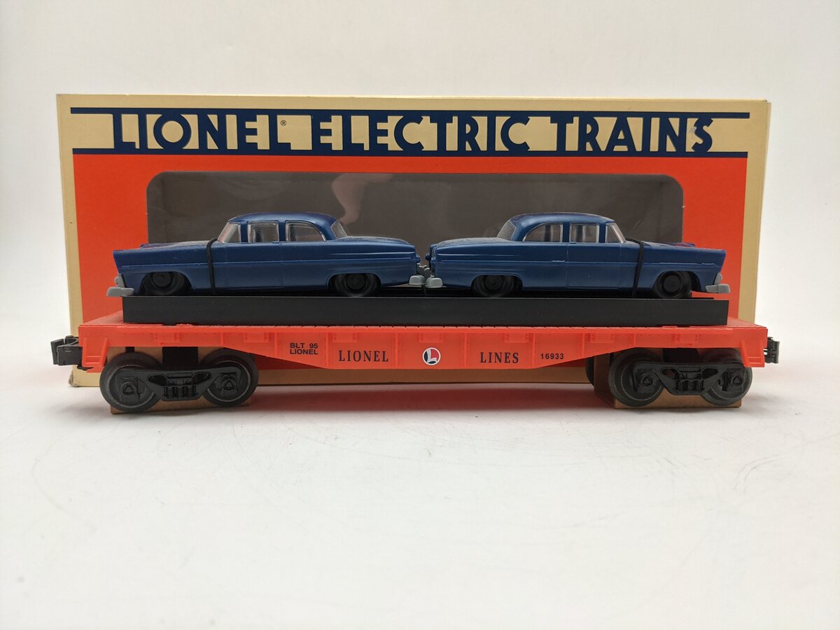 Lionel 6-16933 O Gauge Lionel Lines Flatcar with 2 Blue Automobiles EX/Box