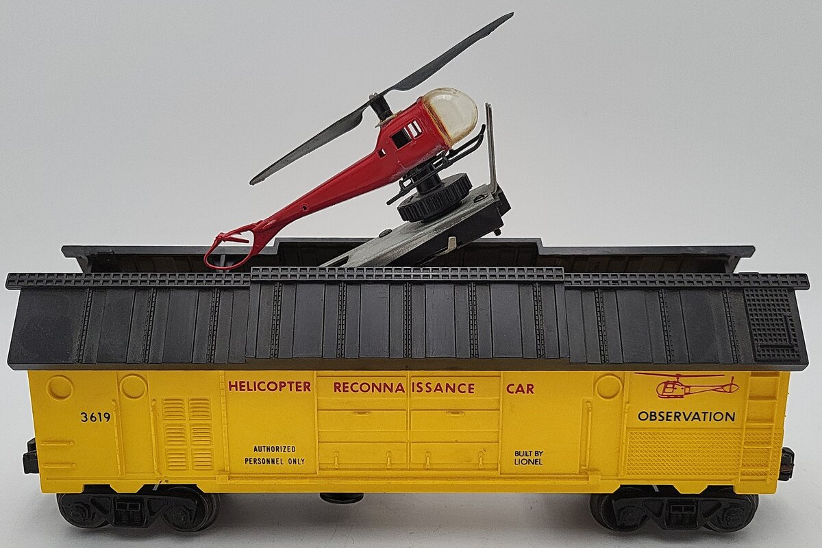 Lionel 3619 Vintage O Operating Helicopter Reconnaissance Car VG/Box