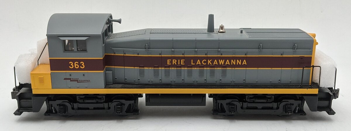 MTH 30-2147-0 O Scale Erie Lackawanna SW-8 Diesel Switcher with Horn #363 LN/Box