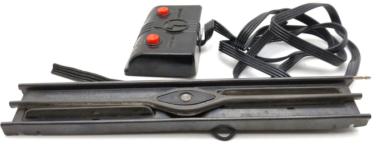 Lionel 6-12746 O27 Gauge Operating Uncoupling Remote Control Track VG/Box