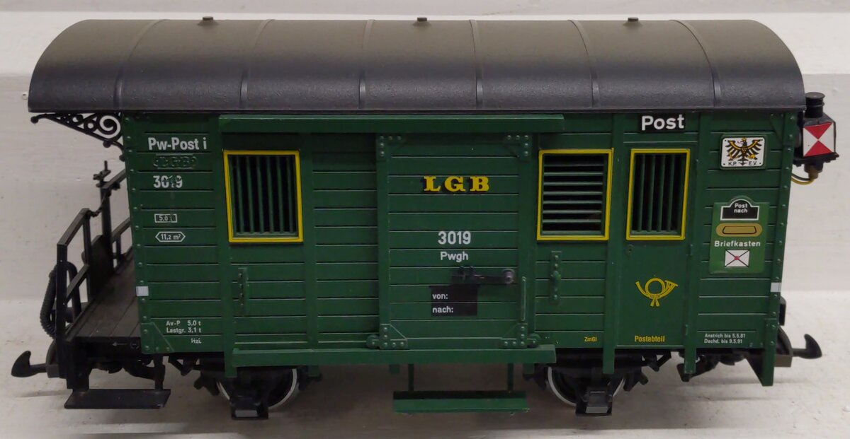 LGB 3019 G Scale Mail Post Car with Lights (Metal Wheels) EX/Box
