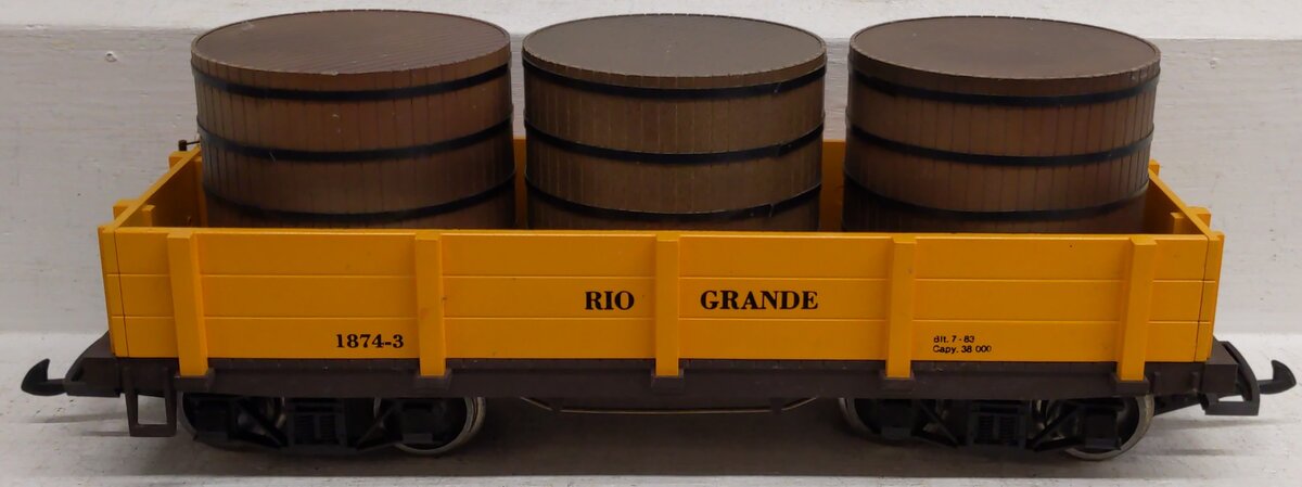 Kalamazoo 1874-3 G Scale Gondola w/ Barrels EX/Box