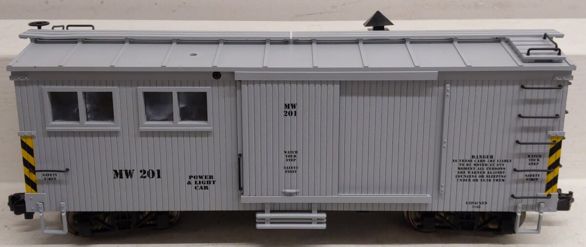 USA Trains 18500 G Maintenance of Way Power & Light Car #210 w/Sound VG/Box
