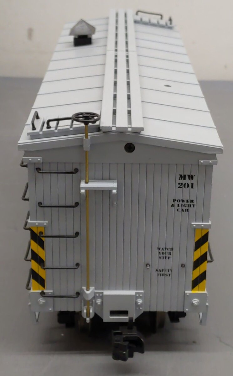 USA Trains 18500 G Maintenance of Way Power & Light Car #210 w/Sound VG/Box