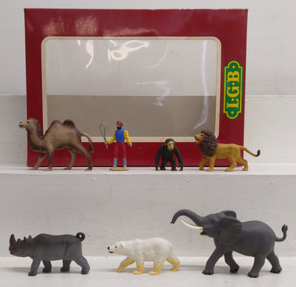 LGB 5027 G Scale Animal Figures And Trainer (Set of 7) EX/Box