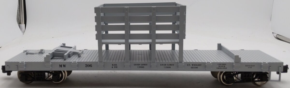 USA Trains 1810 G Maintenance of Way Flat Car w/o Load (Metal Wheels) EX/Box