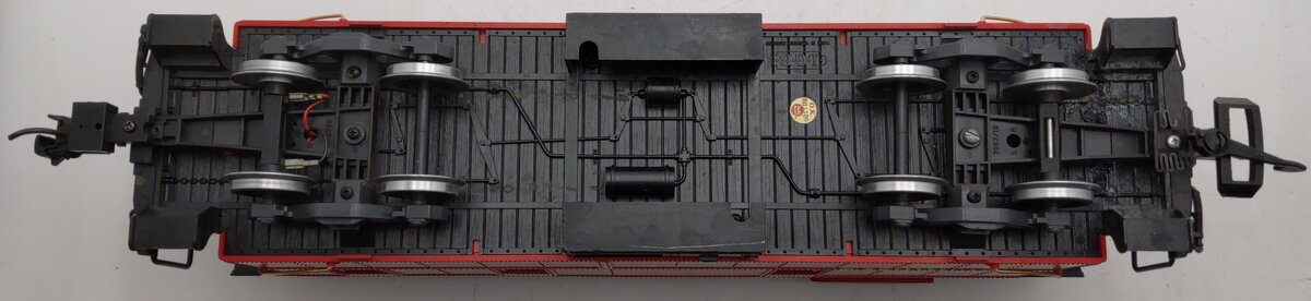 LGB 40790 G Scale Santa Fe Caboose #2207 (Metal Wheels) EX/Box