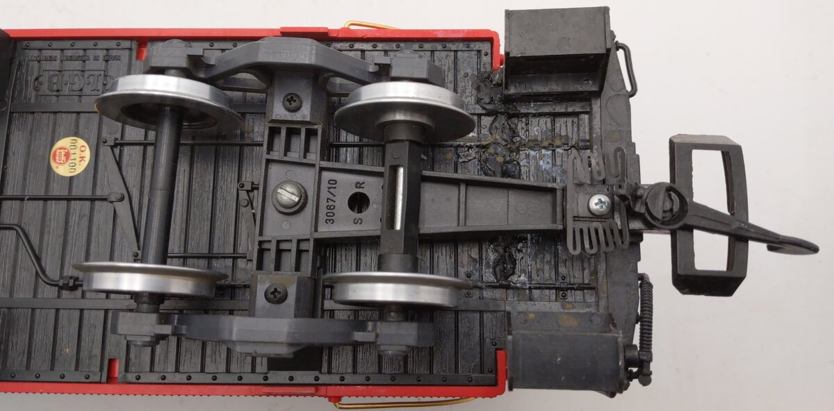 LGB 40790 G Scale Santa Fe Caboose #2207 (Metal Wheels) EX/Box
