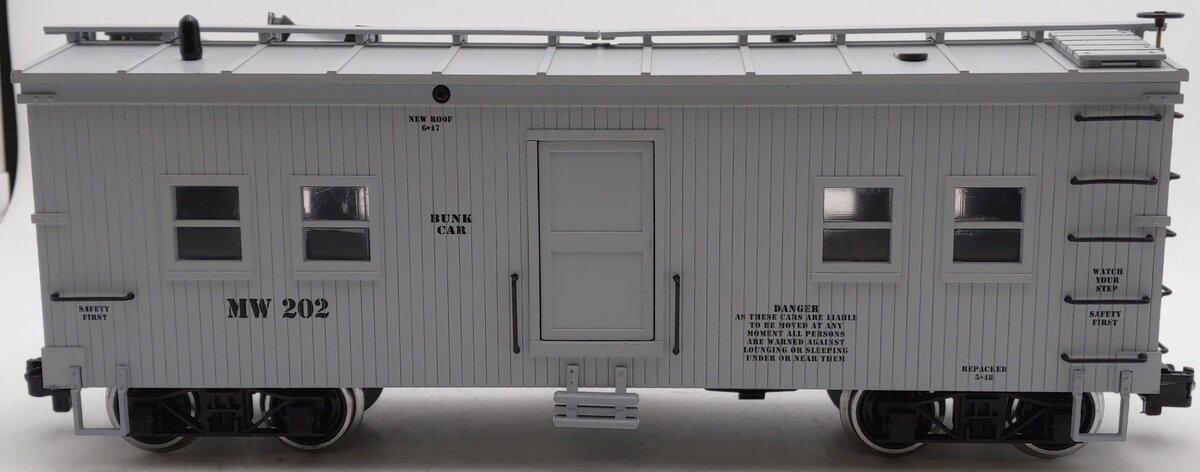 USA Trains 1830 G Scale Maintenance of Way Bunk Car (Metal Wheels) EX/Box