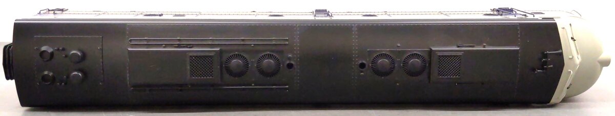 Aristo-Craft ART-23605 G Scale Baltimore & Ohio EMD E8 Diesel Locomotive #1438 EX/Box