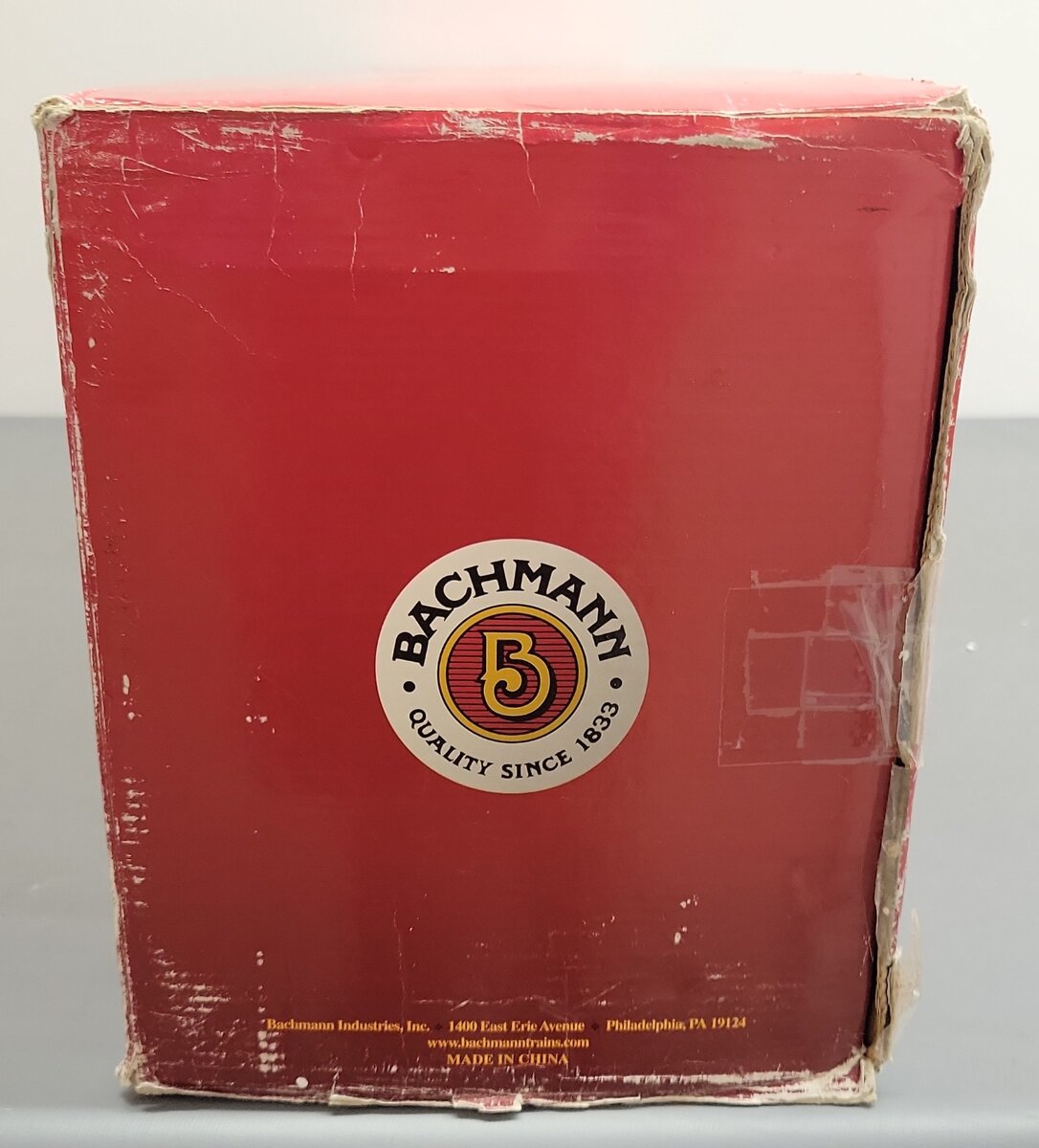 Bachmann 81294 Yellow Pine Lumber 2-8-0 Steam Locomotive & Tender EX/Box