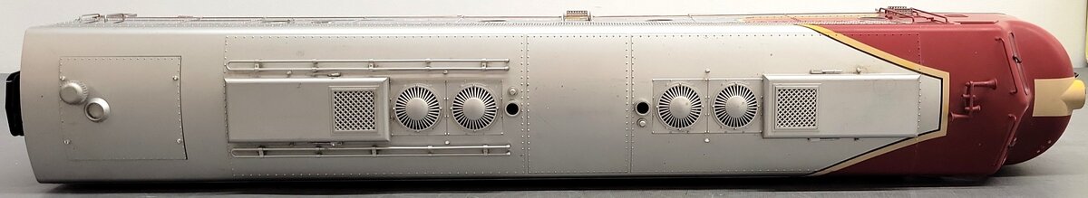 Aristo-Craft 23609 Santa Fe EMD E-8 Diesel Locomotive #84 EX/Box