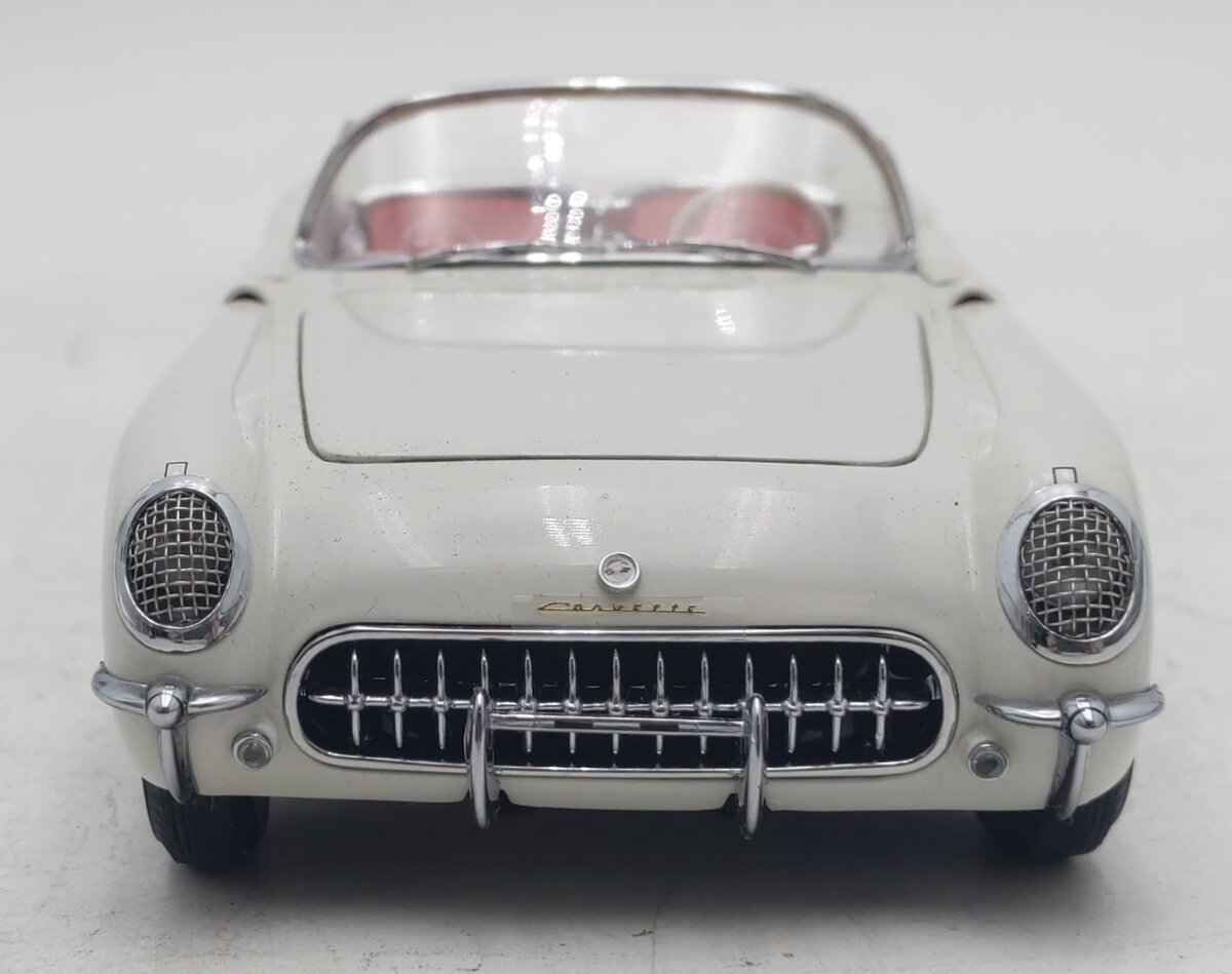 Danbury Mint 1:24 Chevrolet Corvette EX 122 Concept Car EX/Box
