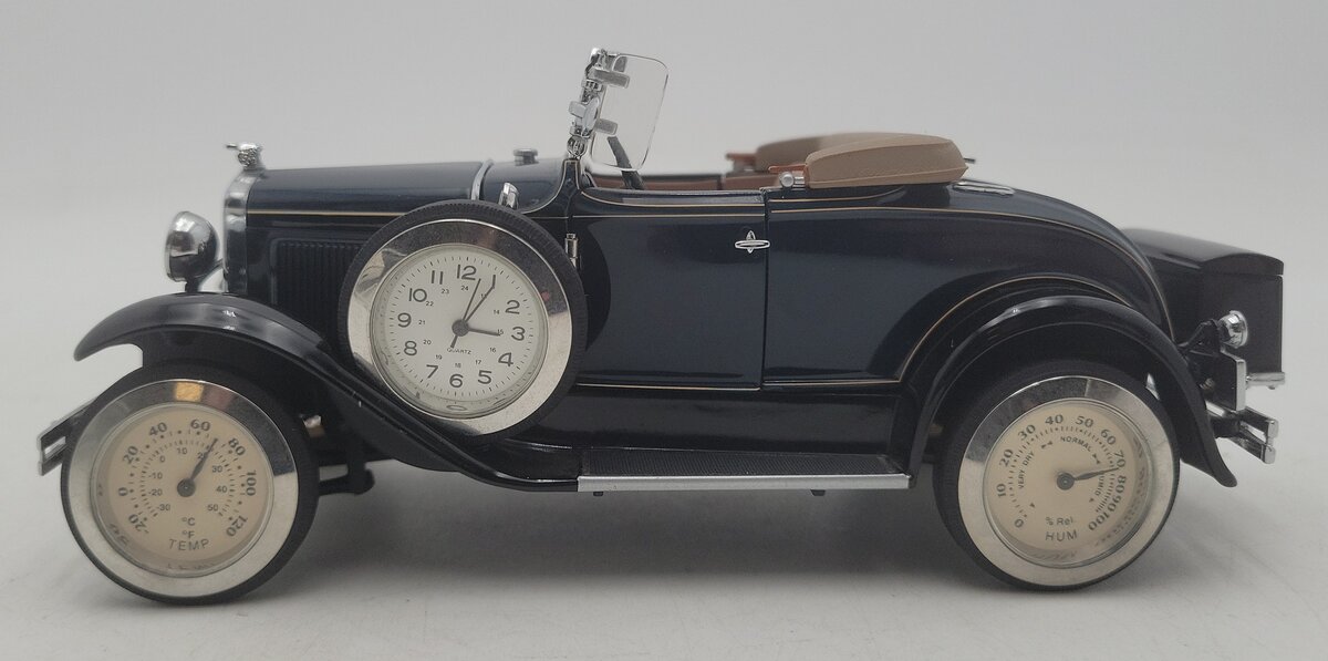 Danbury Mint 1:24 Scale Diecast Ford Model A Clock EX/Box
