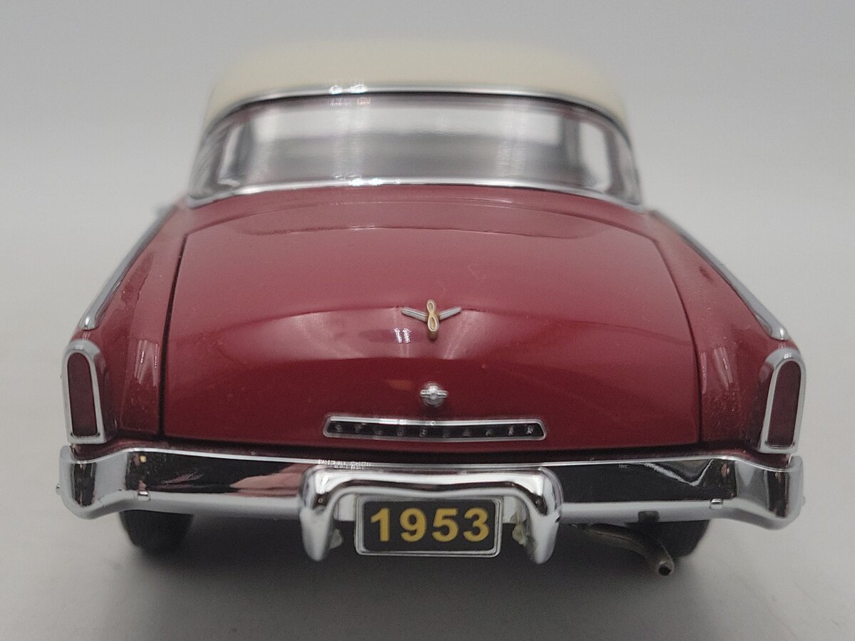 Danbury Mint 1953 1:24 1953 Studebaker Commander Starliner  EX/Box