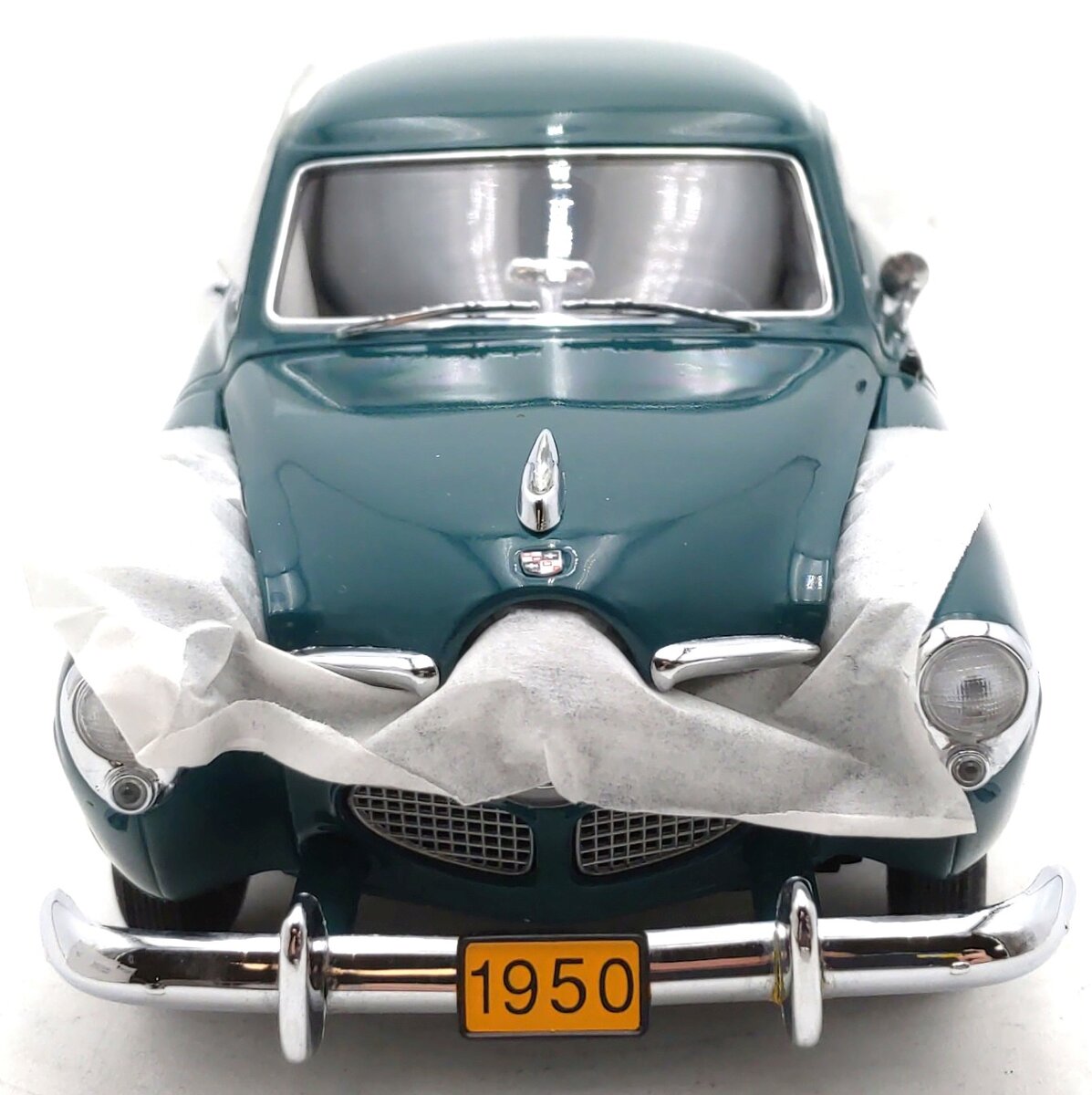 Danbury Mint 1950 1:24 1950 Studebaker Champion Car NIB