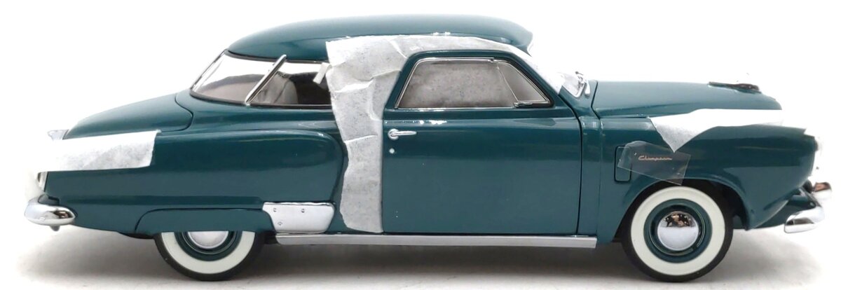 Danbury Mint 1950 1:24 1950 Studebaker Champion Car NIB