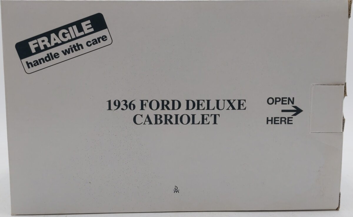 Danbury Mint 1936 1:24 1936 Ford Deluxe Cabriolet EX/Box