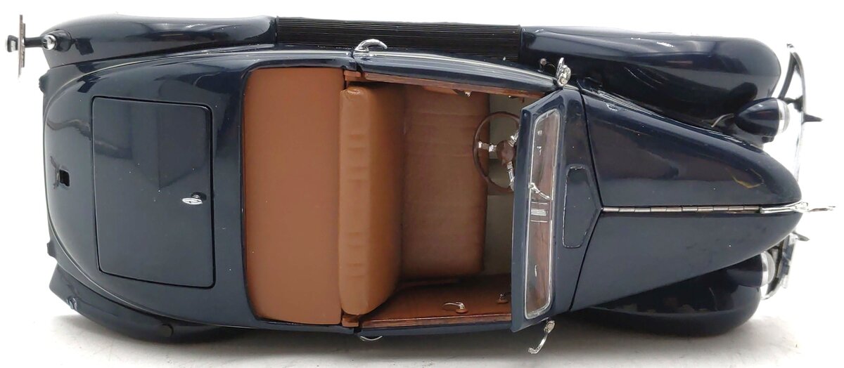 Danbury Mint 1936 1:24 1936 Ford Deluxe Cabriolet EX/Box