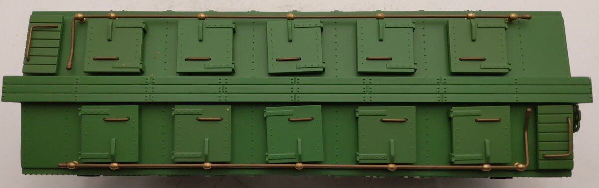 Aristo-Craft 41218 Burlington Northern 2-Bay Covered Hopper EX/Box