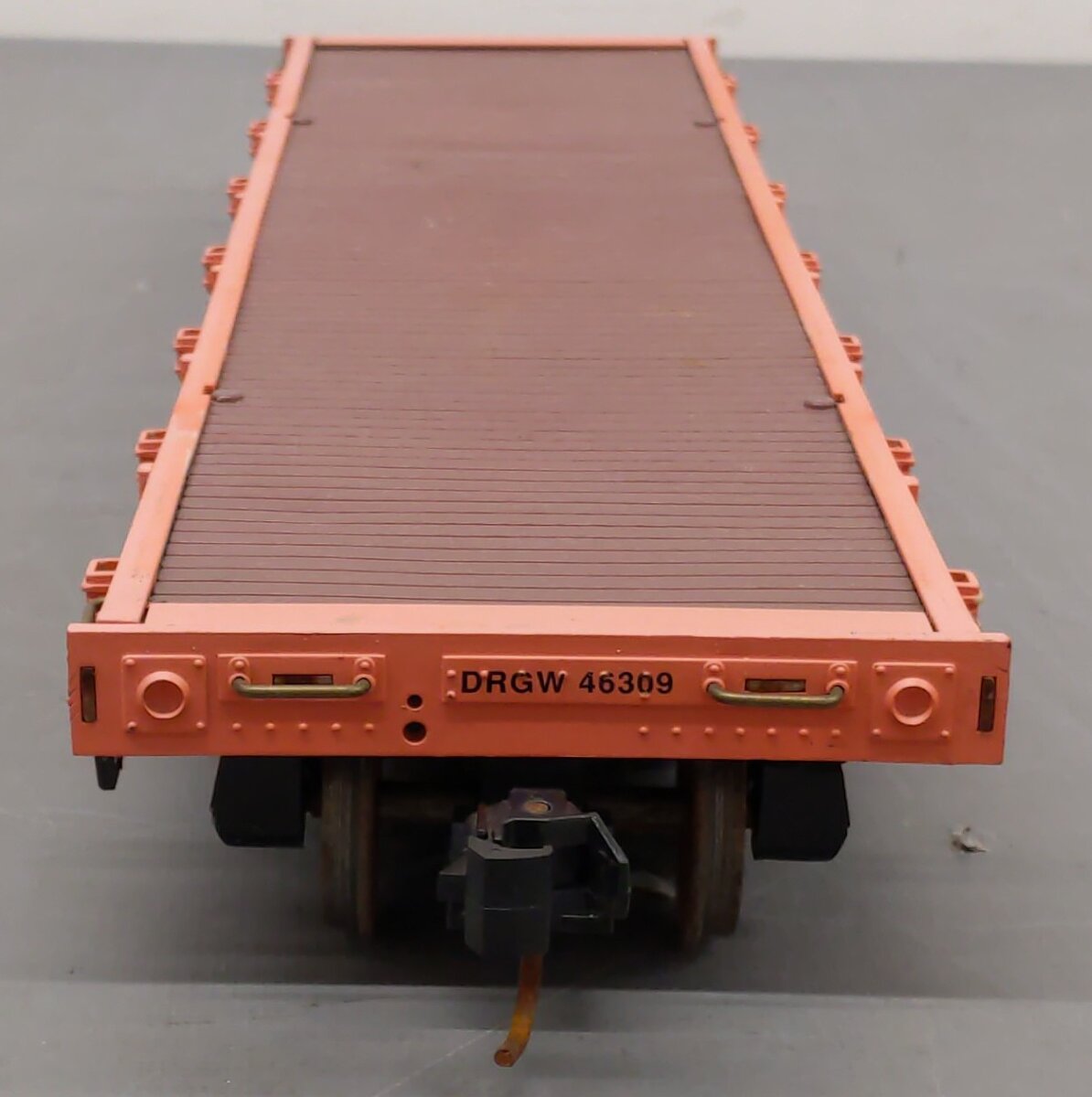 Aristo-Craft 46309 Denver & Rio Grande Western Flatcar VG/Box