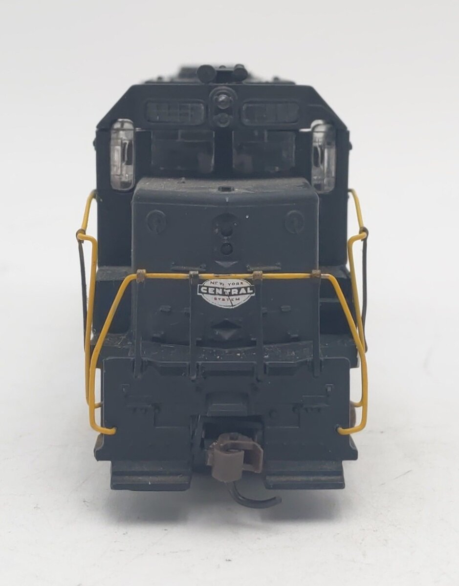 HO Scale NYC Diesel Locomotive #6126 - Custom VG
