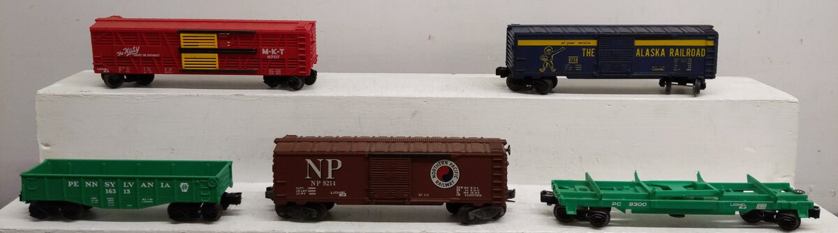Lionel O Gauge Freight Cars: 6-9758, 6-9214, 6-9707, 6-9300, 6-16313 [5] EX