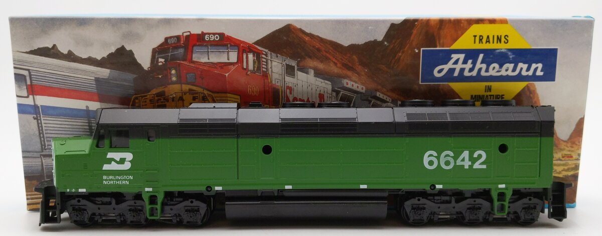 Athearn 3613 HO Scale Burlington Northern F45 Dummy Locomotive #6642 EX/Box