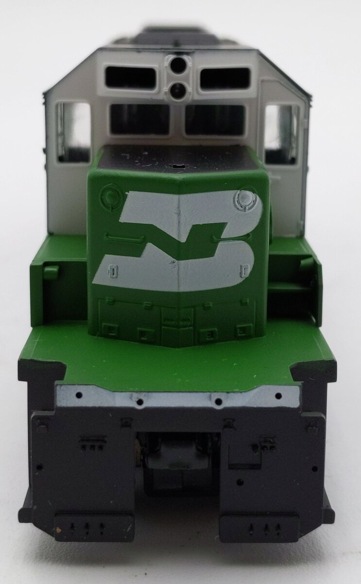 Athearn 4414 HO Scale Burlington Northern SD40-2 Powered Diesel Locomotive #6912 VG/Box