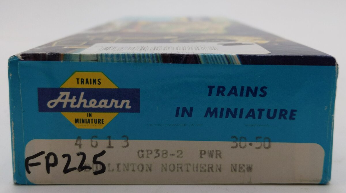 Athearn 4613 HO Scale Burlington Northern GP38-2 PWR Diesel Locomotive #2267 EX/Box