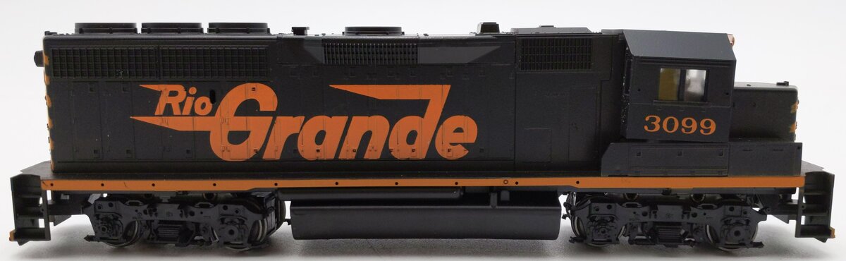 Athearn 4705 HO Scale Rio Grande GP40-2 Powered Diesel Locomotive #3099 VG/Box