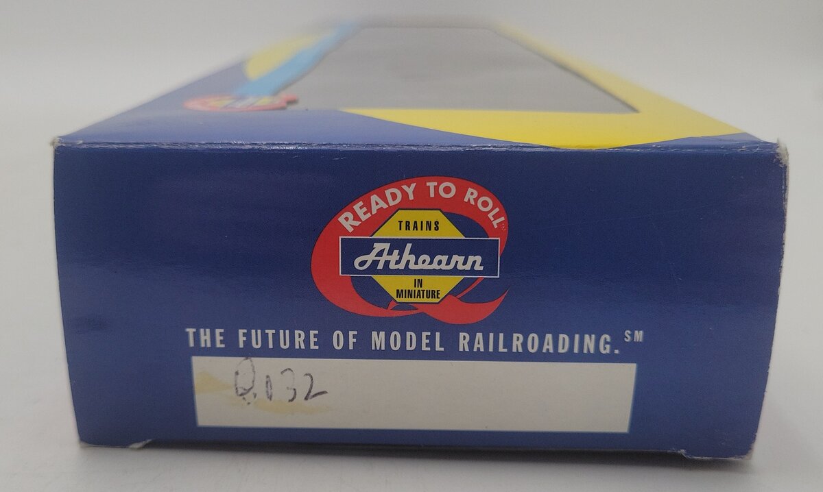 Athearn 8032 HO Scale Burlington Northern Diesel Locomotive & Tender #682, #673 EX/Box