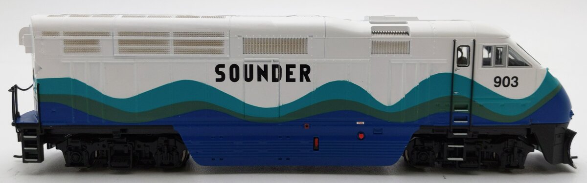 Athearn 26322 HO Scale Sounder F59 PHI Diesel Locomotive #903 LN/Box