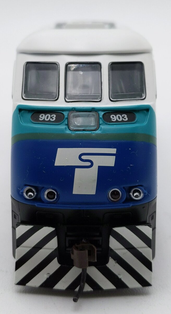 Athearn 26322 HO Scale Sounder F59 PHI Diesel Locomotive #903 LN/Box