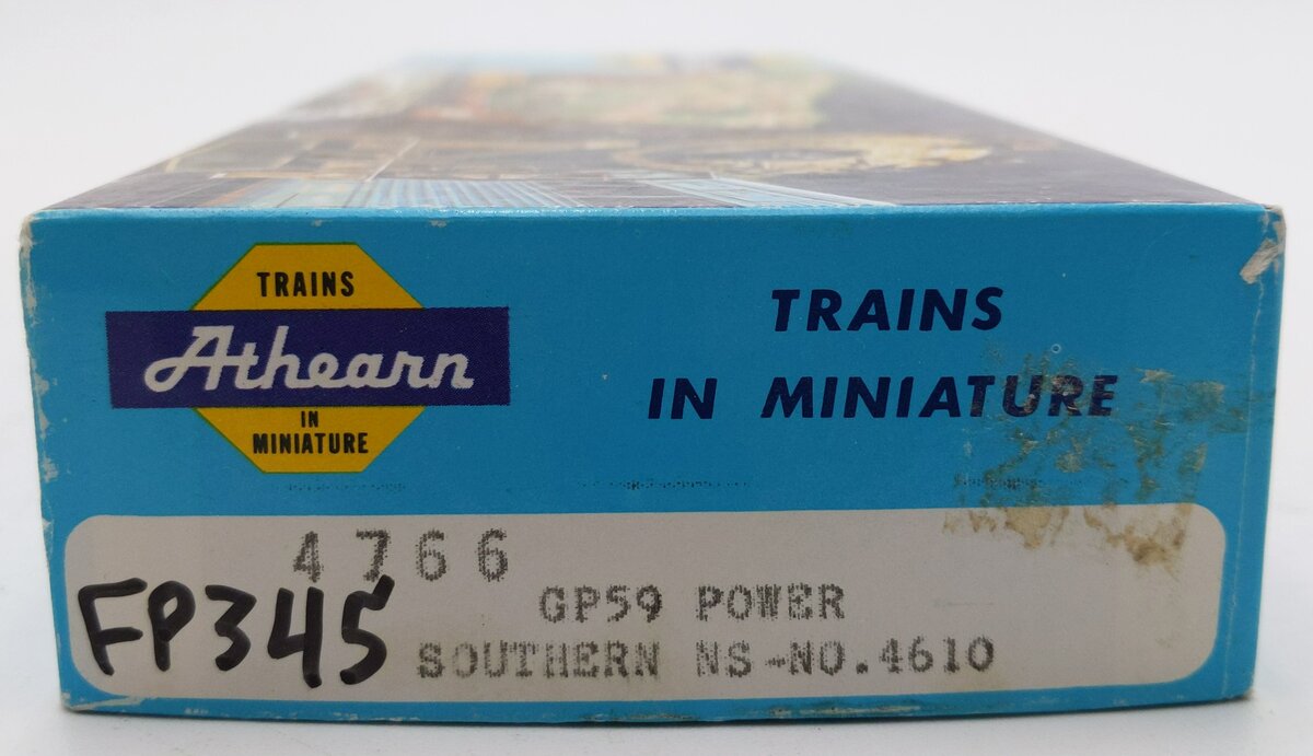 Athearn 4766 HO Scale Southern GP59 Powered Diesel Locomotive #4610 EX/Box