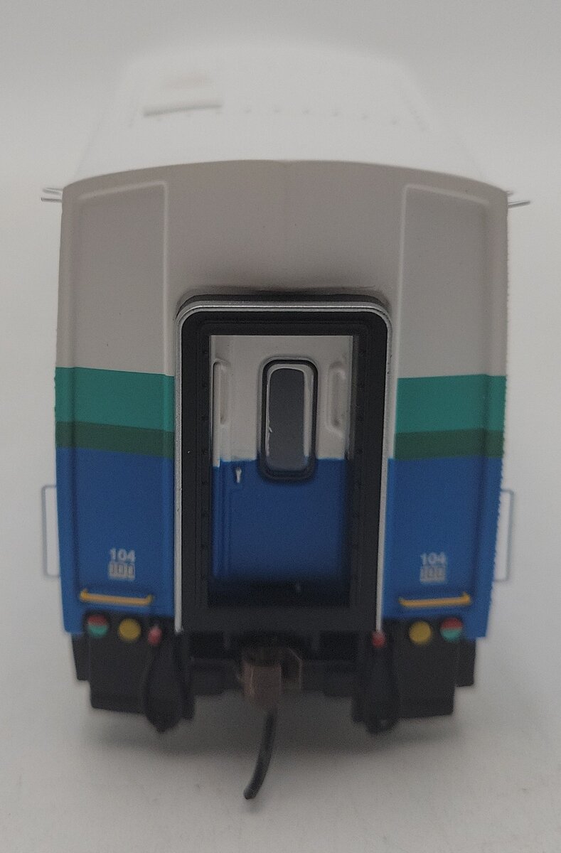 Athearn 29710 HO Scale Sounder Bombardier Control Car #104 LN/Box
